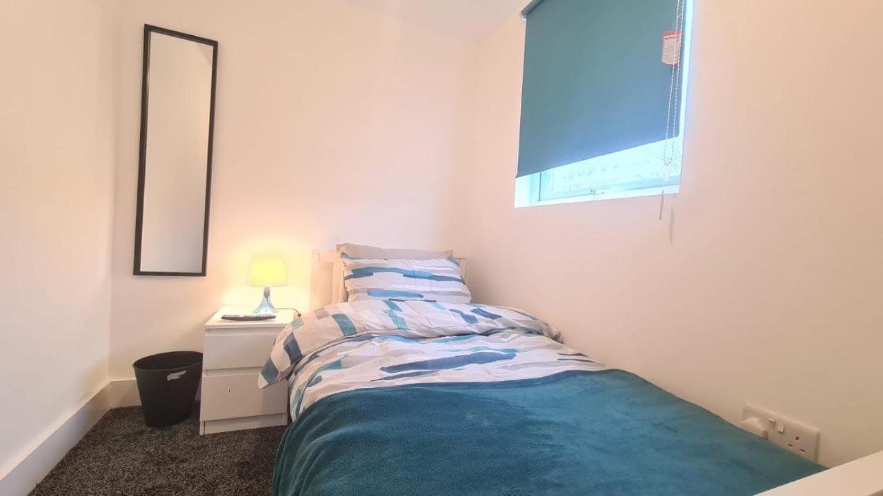 Cosy Single Room In Manor Park Λονδίνο Εξωτερικό φωτογραφία